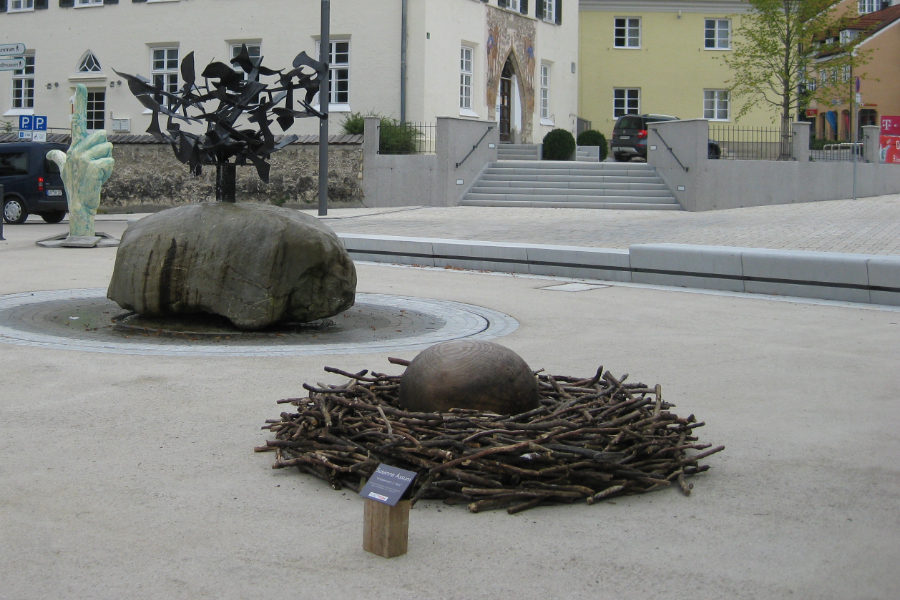 Nest2