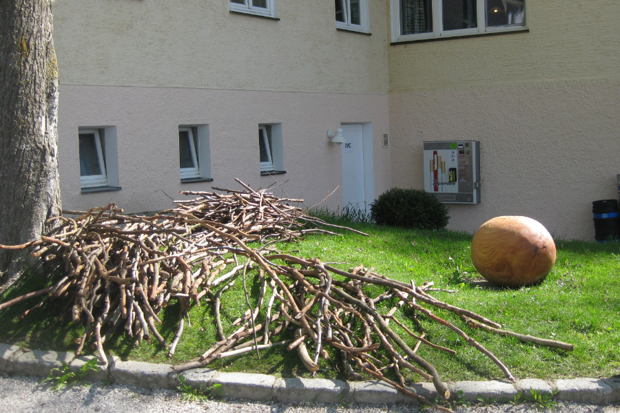 Nest3